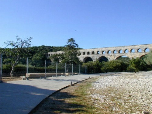 200.jpg
