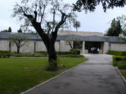 130.jpg